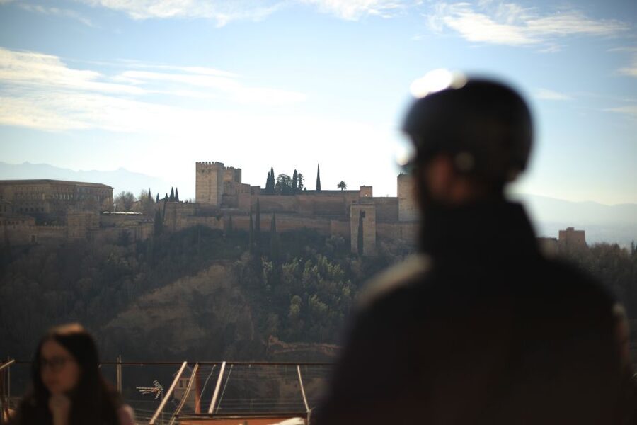 Granada: Albaicin and Sacromonte E-Bike Tour - Entering the Albaicín through Moorish Granada