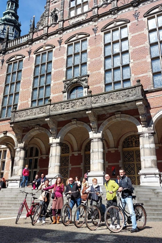 Groningen: City Highlights Bike Tour - University of Groningen and the Student City