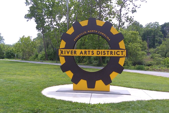 Guided Asheville E-bike Tour of River Arts, Mountains and Murals - Key points at a glance