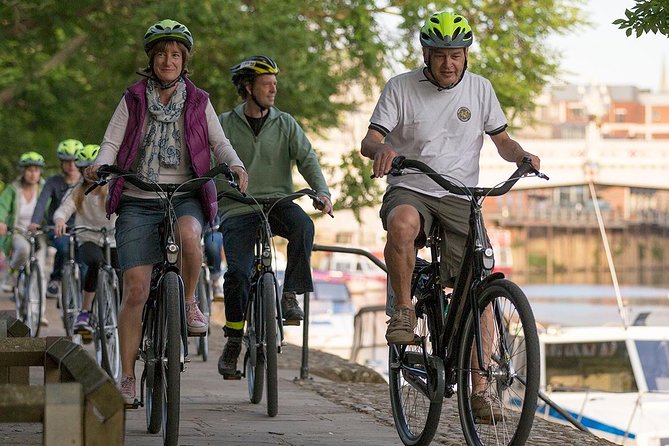 Guided Bike Tour in York - York Minster: the first major landmark