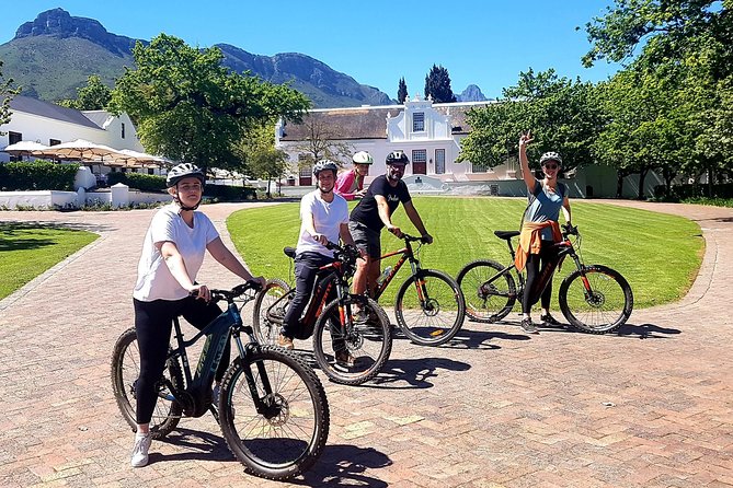 Guided Bike Tour of Stellenbosch - Why a bicycle is a smart way to see Stellenbosch