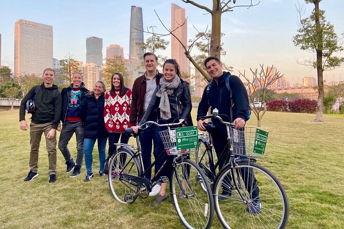 Guided Cycle Tour of Guangzhou - Donghaochong and the older side of Guangzhou
