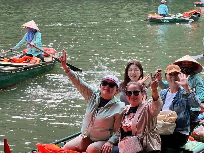 Ha Noi: Ninh Binh / Hoa Lu - Trang An - Mua Cave / Cycling - Hoa Lu and the First Look at Vietnam’s Imperial Past