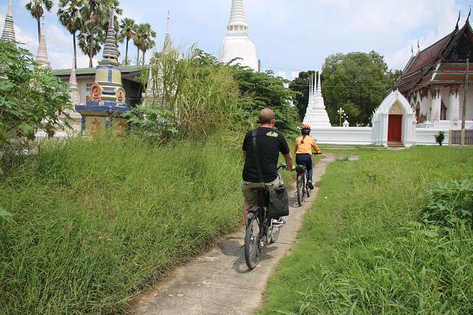 Half-Day Ayutthaya City Cultural Bike Tour - Wat Phra Sri Sanphet and Ayutthaya’s royal center