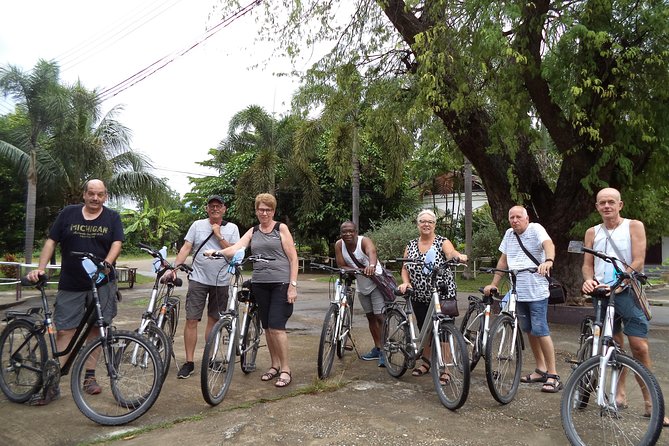 Half-Day Colors of Chiang Mai Biking Tour - Pottery, rice fields, and the gentle pace of the route