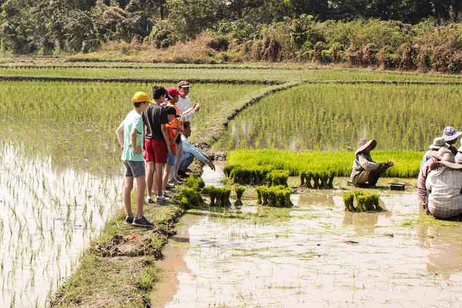 Half-Day Lanna Countryside Cycling Tour in Chiang Mai - Meeting village life at the school