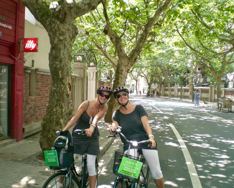 Half-Day Old Shanghai Small Group Bike Tour (Day & Night) - Starting beside the Okura Garden Hotel