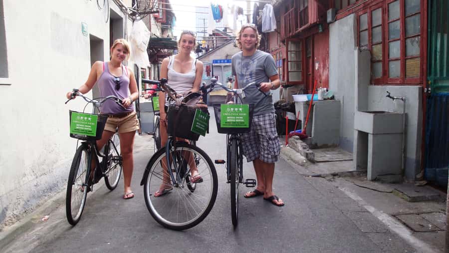 Half-Day Old Shanghai Small Group Bike Tour (Day & Night) - What the $88 price really covers