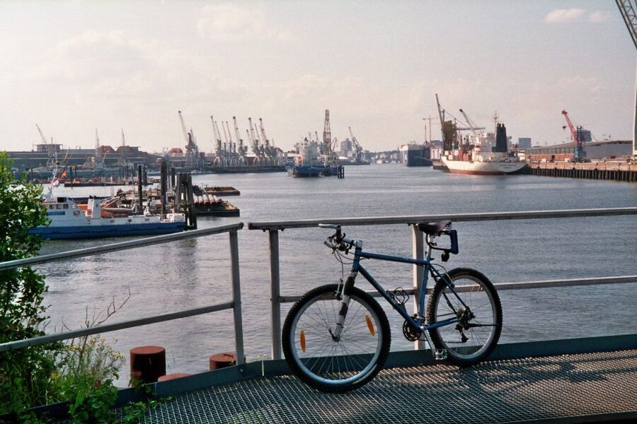 Hamburg: Bike Tour of the Speicherstadt & Old Harbor - Starting at Schlüterstraße 11