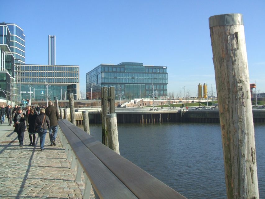 Hamburg: Bike Tour of the Speicherstadt & Old Harbor - The Hafen Museum pause
