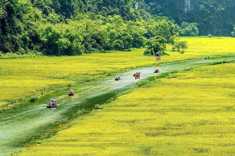 Hanoi: Ninh Binh, Tam Coc, Mua Cave & Hoa Lu with cycling - Key points at a glance