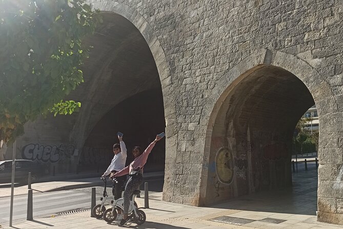 Heraklion: E-Bike Food Tour – Discover the Flavors of Crete - Georgiadis Park, coffee, and a slower pause