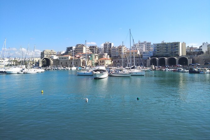 Heraklion: E-Bike Food Tour – Discover the Flavors of Crete - How much food and wine do you really get?