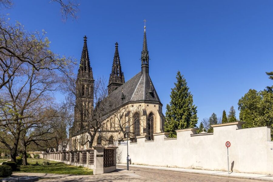 Hidden Prague Bike Tour - Returning through Náplavka