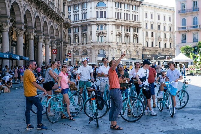 Highlights and hidden gems of Milan Bike Tour - Brera, with art and older streets