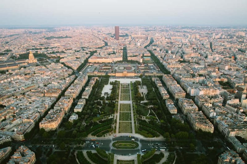 Highlights of Paris Bike Tour in English or Dutch - Key points to know before you book
