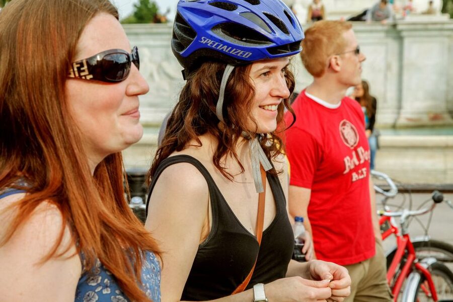 Highlights of Royal London Bike Tour (3 Hours) - Trafalgar Square and the city center