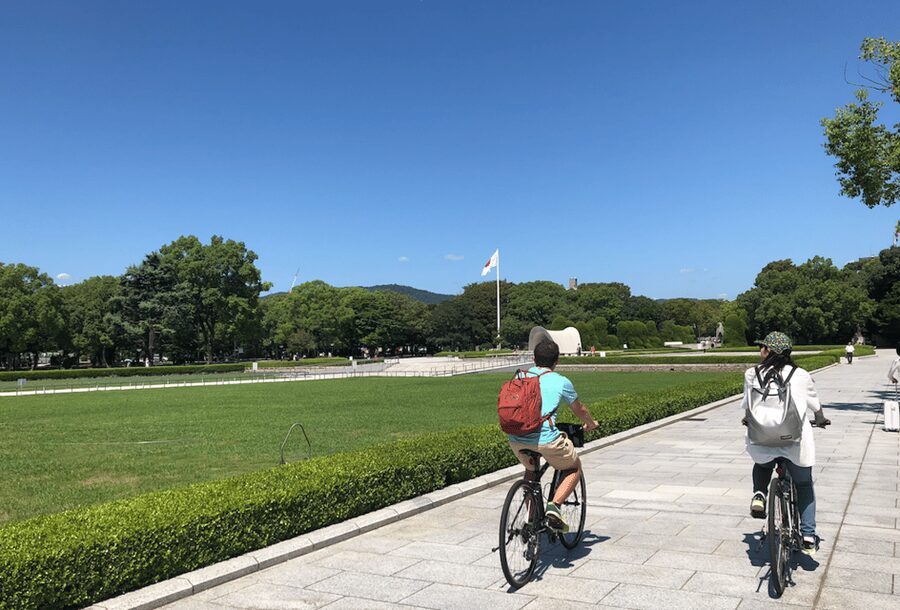 Hiroshima: Best of Hiroshima Guided Bike Tour - What the guides add to the experience