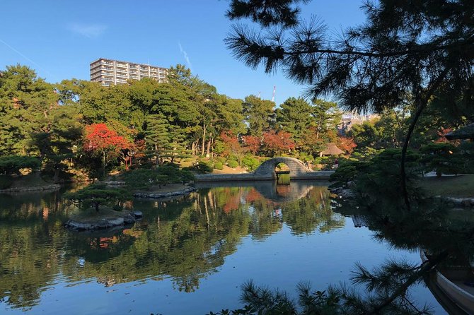 Hiroshima in a Nutshell: Morning Bike Adventure - Shukkei-en Garden: a graceful final stop