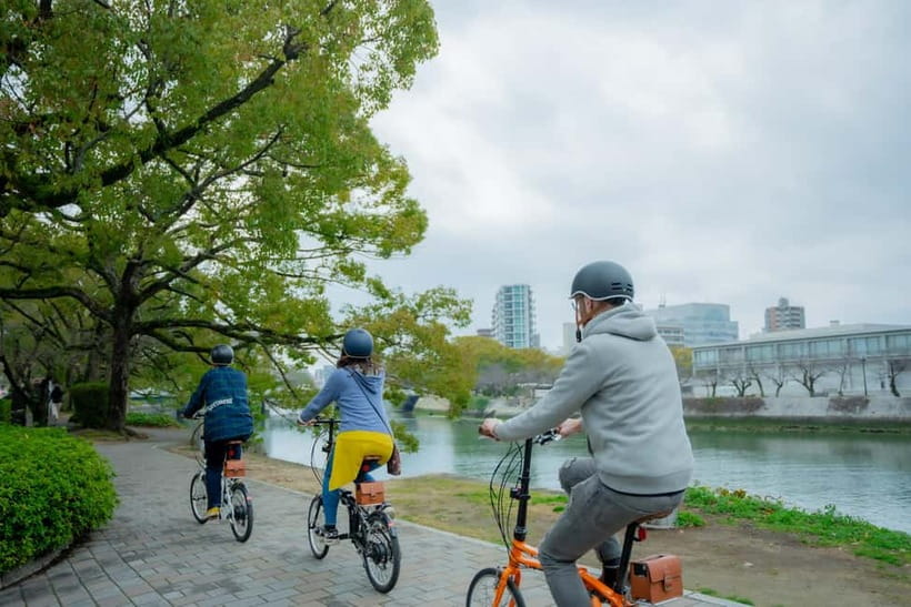 Hiroshima: Peace Cycling Tour with Local Guide - Hiroshima Castle to the Atomic Bomb Dome