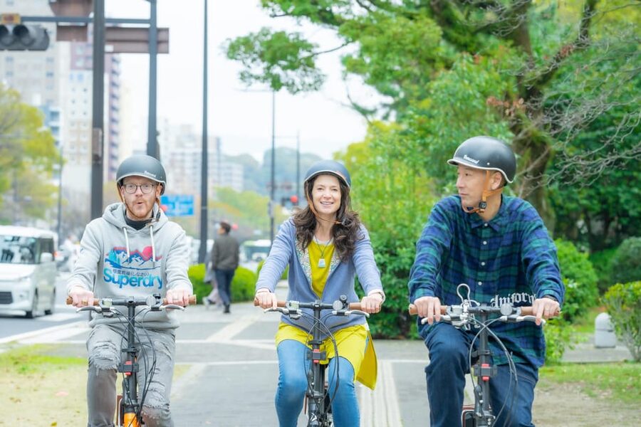 Hiroshima: Peace Cycling Tour with Local Guide - A thoughtful tone for a difficult subject