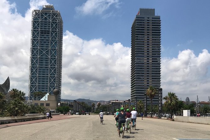Historical Barcelona E-bike Guided Tour - Families, first-time riders, and road comfort