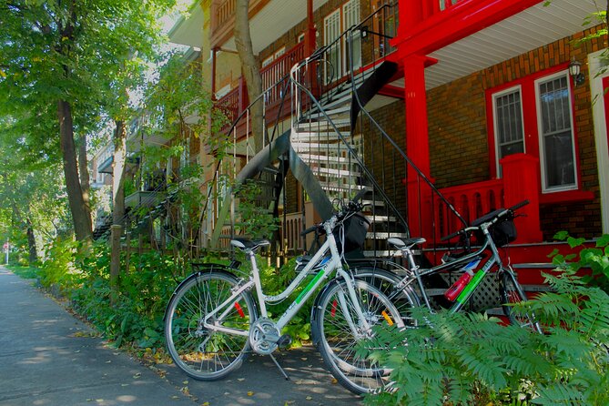Historical Lower Town & Neighborhoods Bike Tour - The Saint-Charles River bike trail