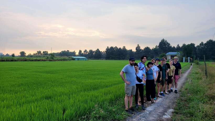 Ho Chi Minh City: 2-Day Bike & Kayak Mekong Delta Tour - Sunrise, local breakfast, and a try at fishing