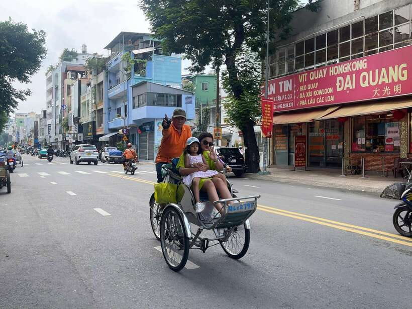 Ho Chi Minh City Sightseeing Panoramic Cycling Tour By Cyclo - Why a cyclo is a smart way to see Saigon