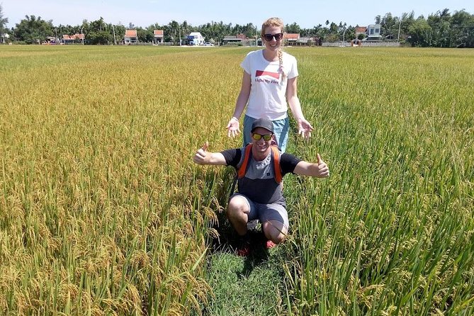 HOI AN Biking River Islands, Villages, Local Crafts PRIVATE TOUR - Making incense with a local craftsman