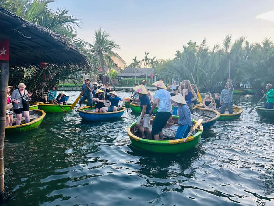 Hoi An Countryside Bike Tour- Tra Que Village & Basket Boat - Who will enjoy this Hoi An bike tour?
