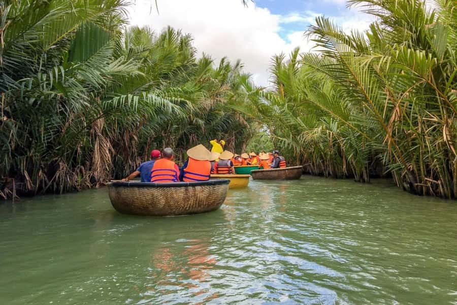 Hoi An: Countryside by Cycling, Buffalo Riding & Do Farming - Weather, clothes, and practical comfort