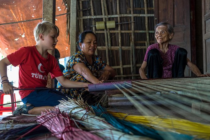 Hoi An: Morning Countryside Tour by Bike - Cẩm Kim: rice fields, family kitchens, and heritage chapels