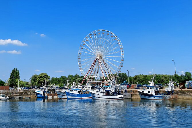 Honfleur's Landmarks & Gems E-Bike Tour - The old lighthouse and the return to town