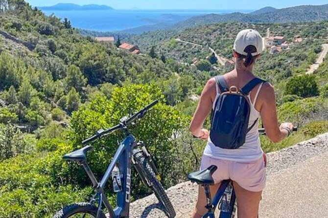 Hvar Island Self-Guided E-Bike Tour - Velo Grablje and Malo Grablje