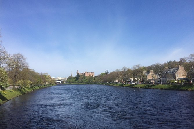 Inverness Bike Tour a 2 hours guided bike tour around the Waterways of Inverness - What the guide adds to the ride