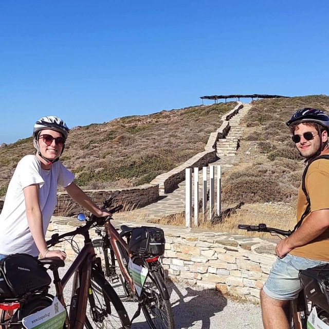 Ios E-Bike tours - Skarkos: Ios before the beach clubs