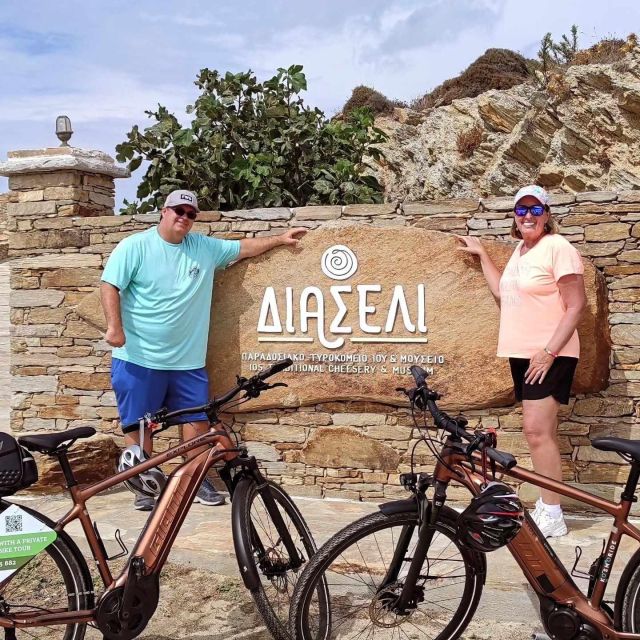 Ios E-Bike tours - Starting in Chora and finding the island beyond it