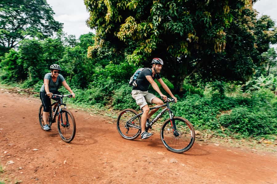 Kampala: Lake Victoria Island Cycling Tour - Mountain biking through villages and nature
