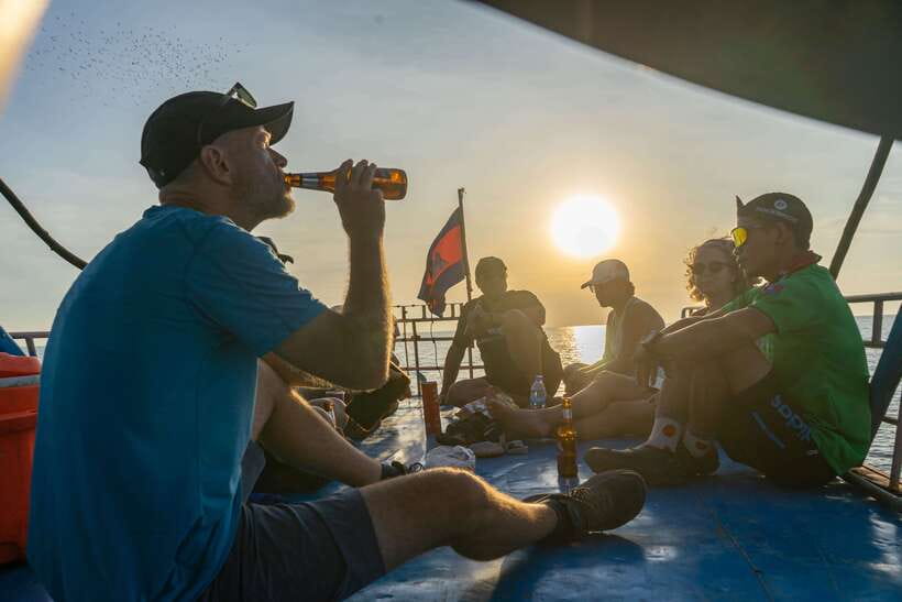 Kampong Phluk: Floating Village Sunset Bike Tour or E-Bike - Cycling the dirt roads outside Siem Reap