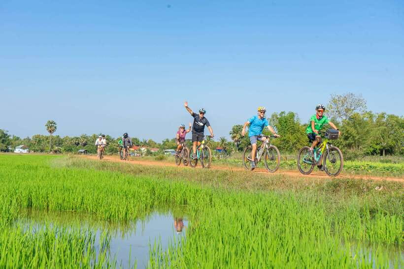 Kampong Phluk: Floating Village Sunset Bike Tour or E-Bike - How the $75 price works for your budget