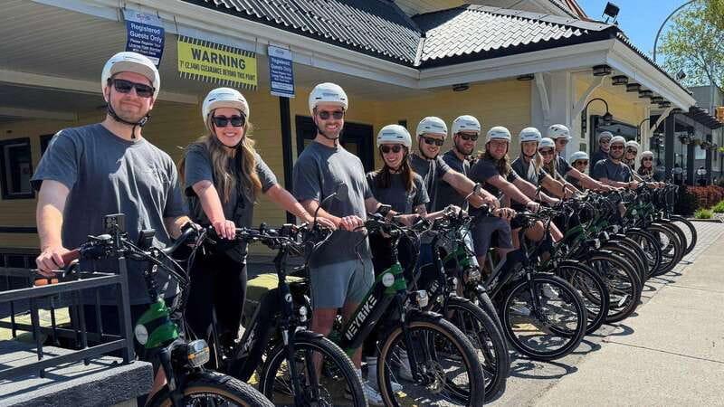 Kelowna: E-Bike Rental with In-App Navigation Guide - Who should book this rental
