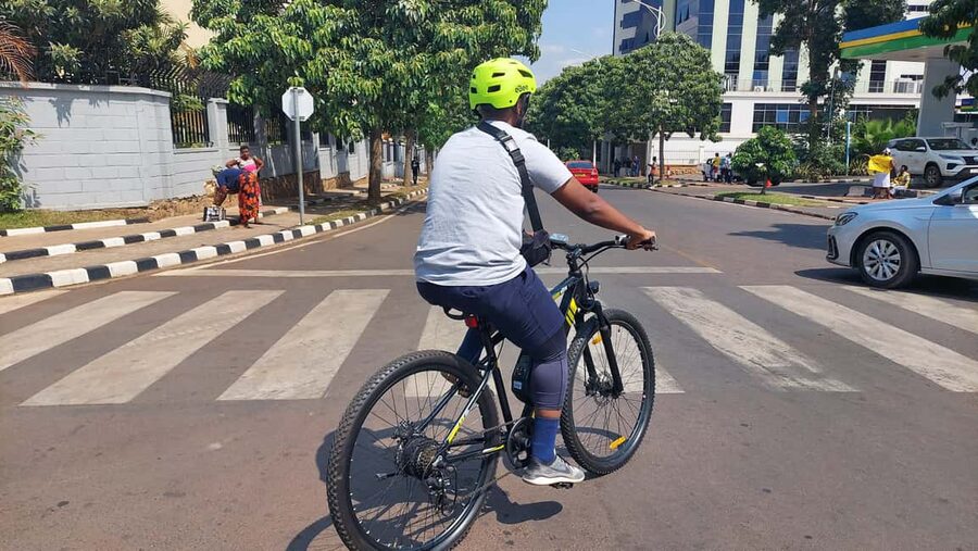 Kigali E-Bike City Tour with Breakfast - Markets, vendors, and everyday Kigali