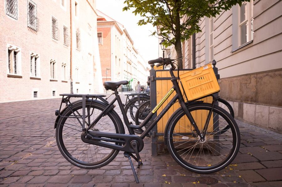 Krakow: Bike Tour of Old Town, Jewish Quarter and the Ghetto - Bikes, comfort, and the real riding conditions