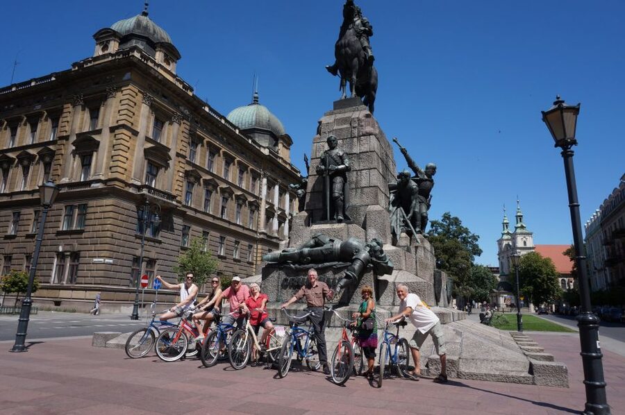 Krakow: Highlights of Krakow Bike Tour - Small Group - What the guides add to the ride