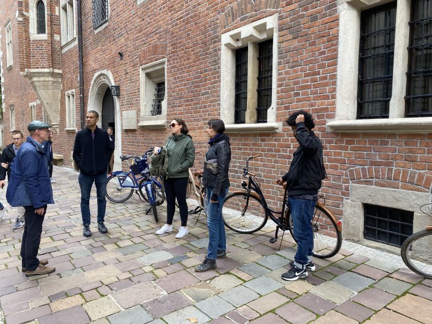 Krakow: Old Town Bike Tour with a Guide - Following the Royal Route through the Old Town