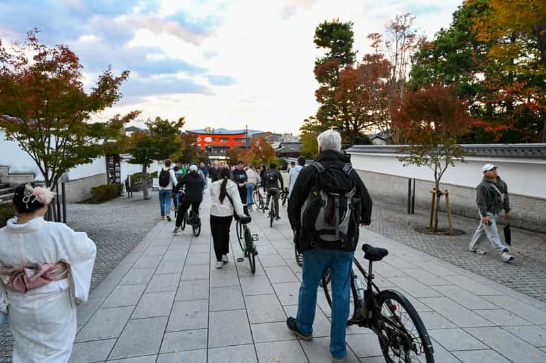 Kyoto: Half-day Guided Bike Tour with Fushimi Inari - Takase Canal and Kamo River: the ride becomes the attraction