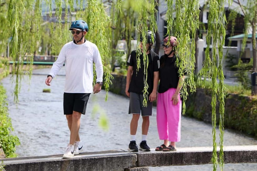 Kyoto: Hidden Gems E-Bike Tour Through Backstreets & Temples - Why an e-bike is a smart way to see Kyoto