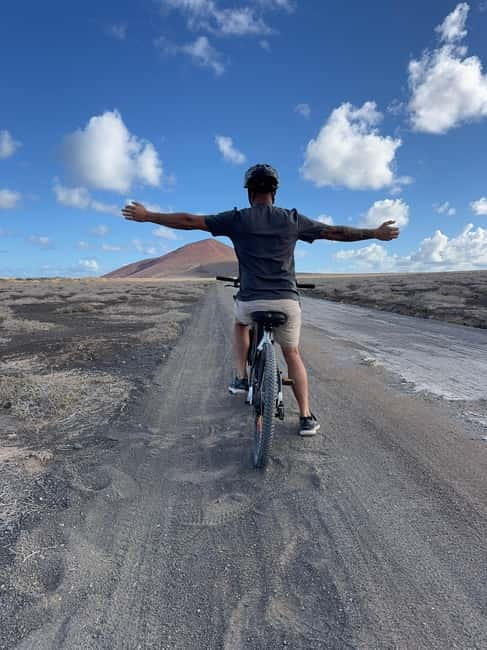 La Graciosa: Rent your ELECTRIC BIKE and explore the island at your own pace. - Who Should Book This Rental?