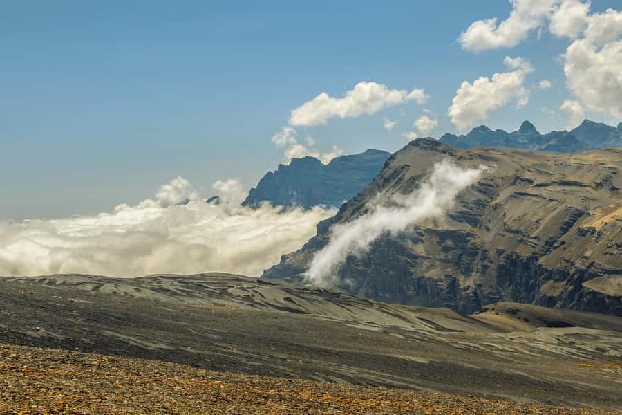 La Paz: Mountain Bike Down the World's Most Dangerous Road - Arriving hot, dusty, and pleased at Yolosa